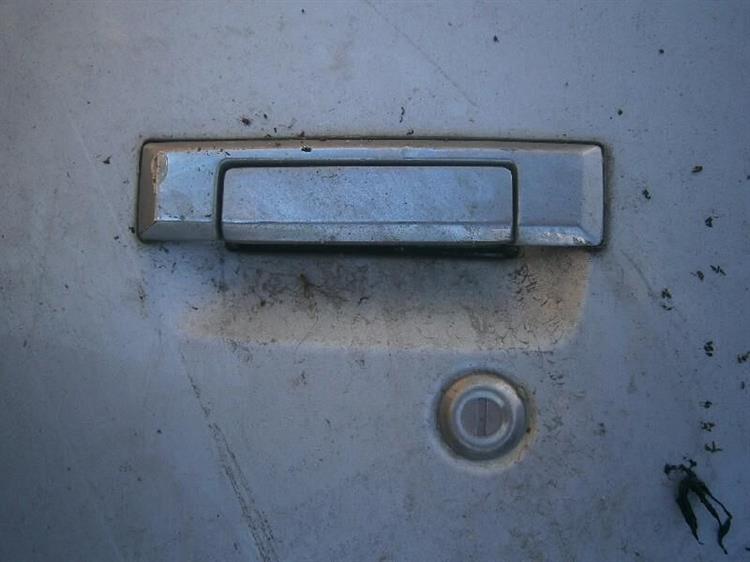 Дверь Тойота Таун Айс в Черемхово 15430