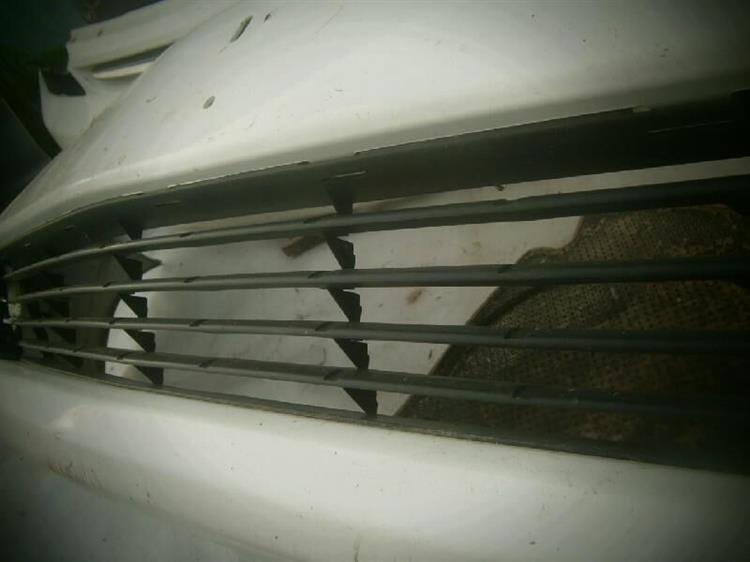Решетка радиатора Тойота Приус в Черемхово 72763